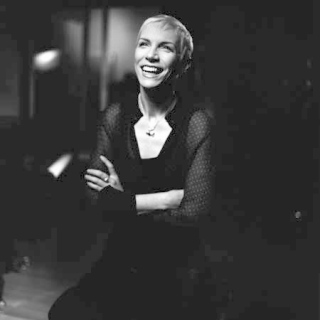 Annie Lennox - Precious