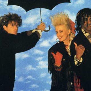 Thompson Twins - Sister Of Mercy 