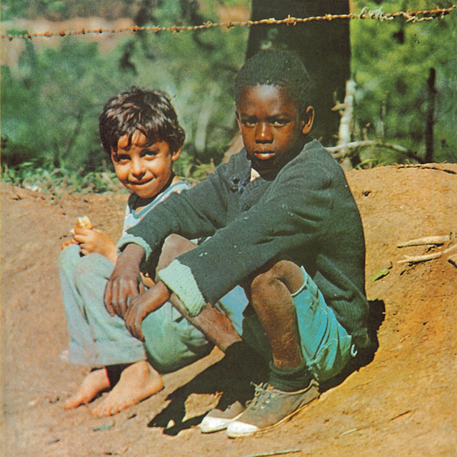 Milton Nascimento - Tudo O Que Voce Podia Ser