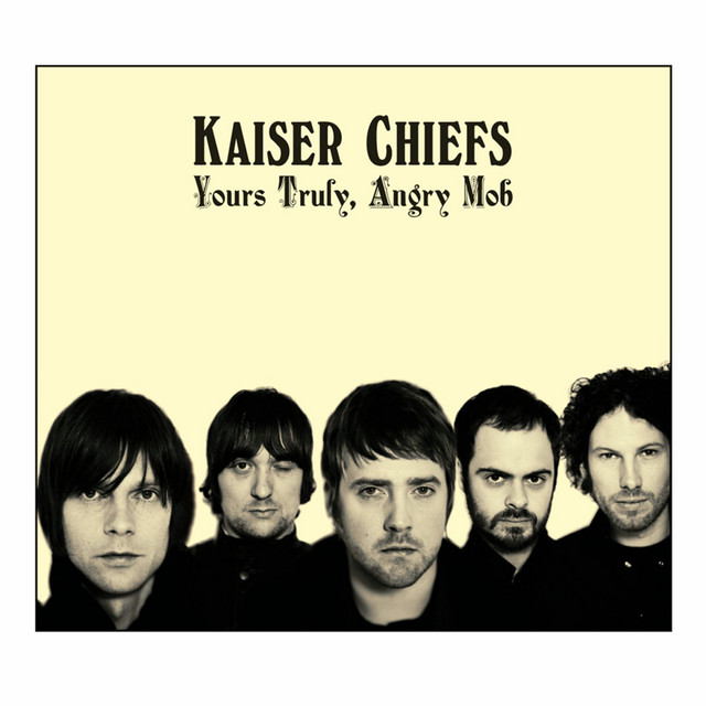 Kaiser Chiefs - Love's Not A Competition