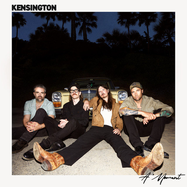 KENSINGTON - A Moment