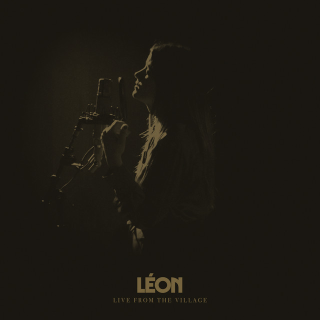 LÉON - You and I (Live & Acoustic)