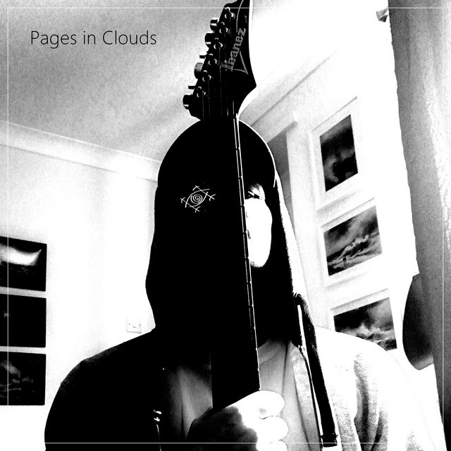 PAGES IN CLOUDS - Heebeegeebee Halloween